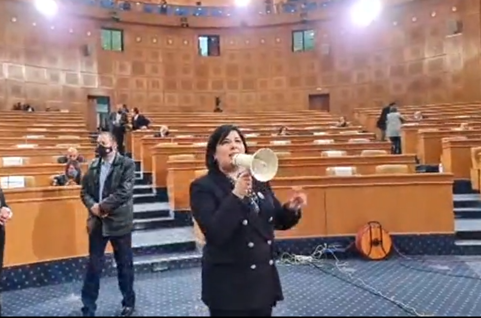 الغنوشي يستنجد بوكالة الجمهورية لفك اعتصام نواب الدستوري الحر بالبرلمان