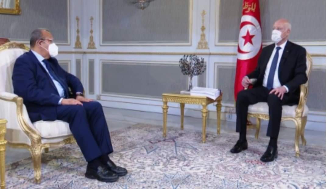 قيس سعيد: اطلب من التجار التخفيض في الاسعار