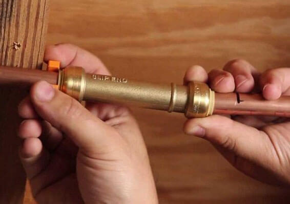 شبكة إجرامية سرقت النحاس من أنابيب توزيع الأوكسجين في 3 مستشفيات