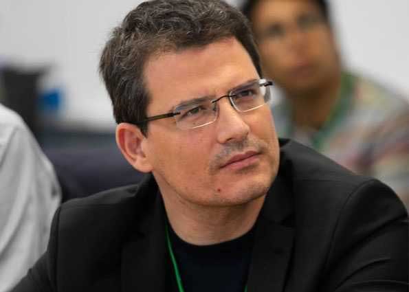 نشرت يوم توفي 200 تونسي/ صورة لمعز شقوق تحدث زوبعة نشرت يوم توفي 200 تونسي/ صورة لمعز شقوق تحدث زوبعة