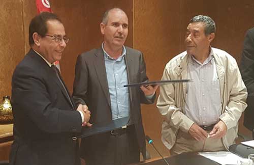 اتفاق على الترفيع في أجور ومنح موظفي هذا القطاع اتفاق على الترفيع في أجور ومنح موظفي هذا القطاع