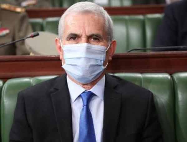 وزير الدفاع/ إحداث مراكز تلقيح متنقلة في هذه المناطق وزير الدفاع/ إحداث مراكز تلقيح متنقلة في هذه المناطق