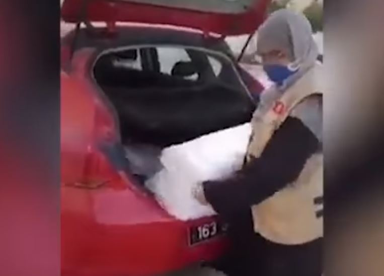 شاهد الفيدو/ حياة جبنون تتزعم حملة جمع الأكفان؟!