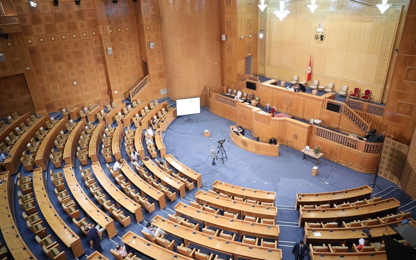 سيعرض على الاستفتاء/ مجلسان تشريعيان في الدستور