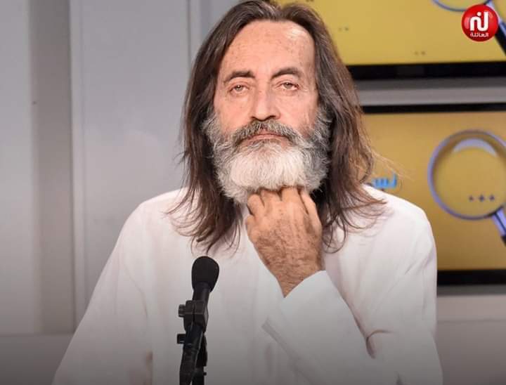 الممثل هشام رستم في ذمة الله