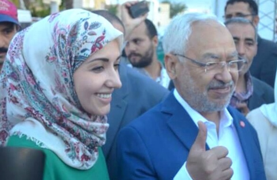 سمية الغنوشي تعلق على خبر امتلاكها ل345 مليارا