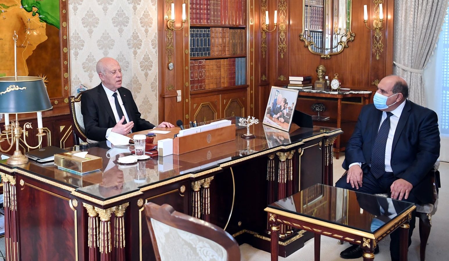 قيس سعيّد: لا بدّ من وضع حدّ للاحتكار والمضاربة ومحاولات التحكم في الأسعار