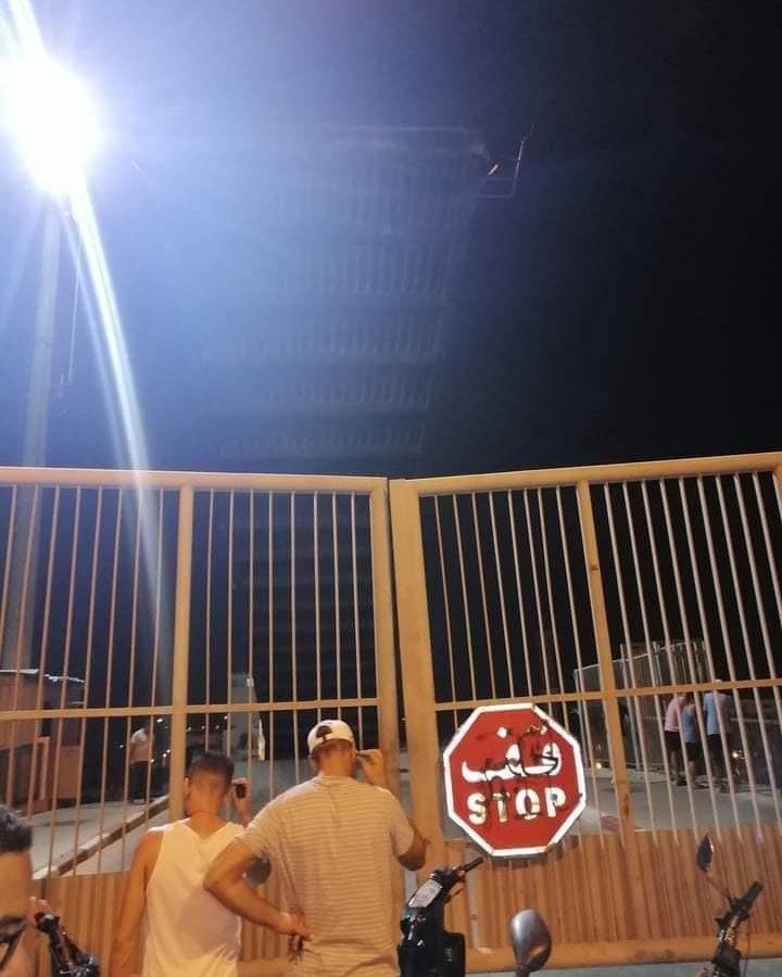 كادت الكارثة تحصل على جسر بنزرت (فيديو)