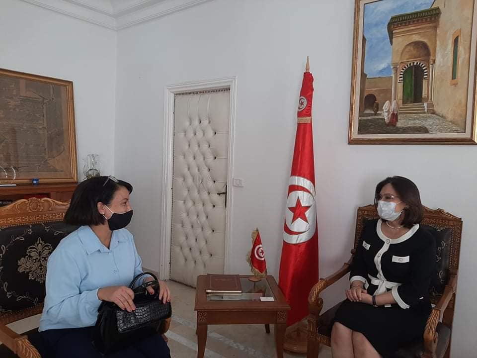 مشروع قانون “الوساطة” بدل المحاكم لفض النزاعات الأسرية مشروع قانون “الوساطة” بدل المحاكم لفض النزاعات الأسرية