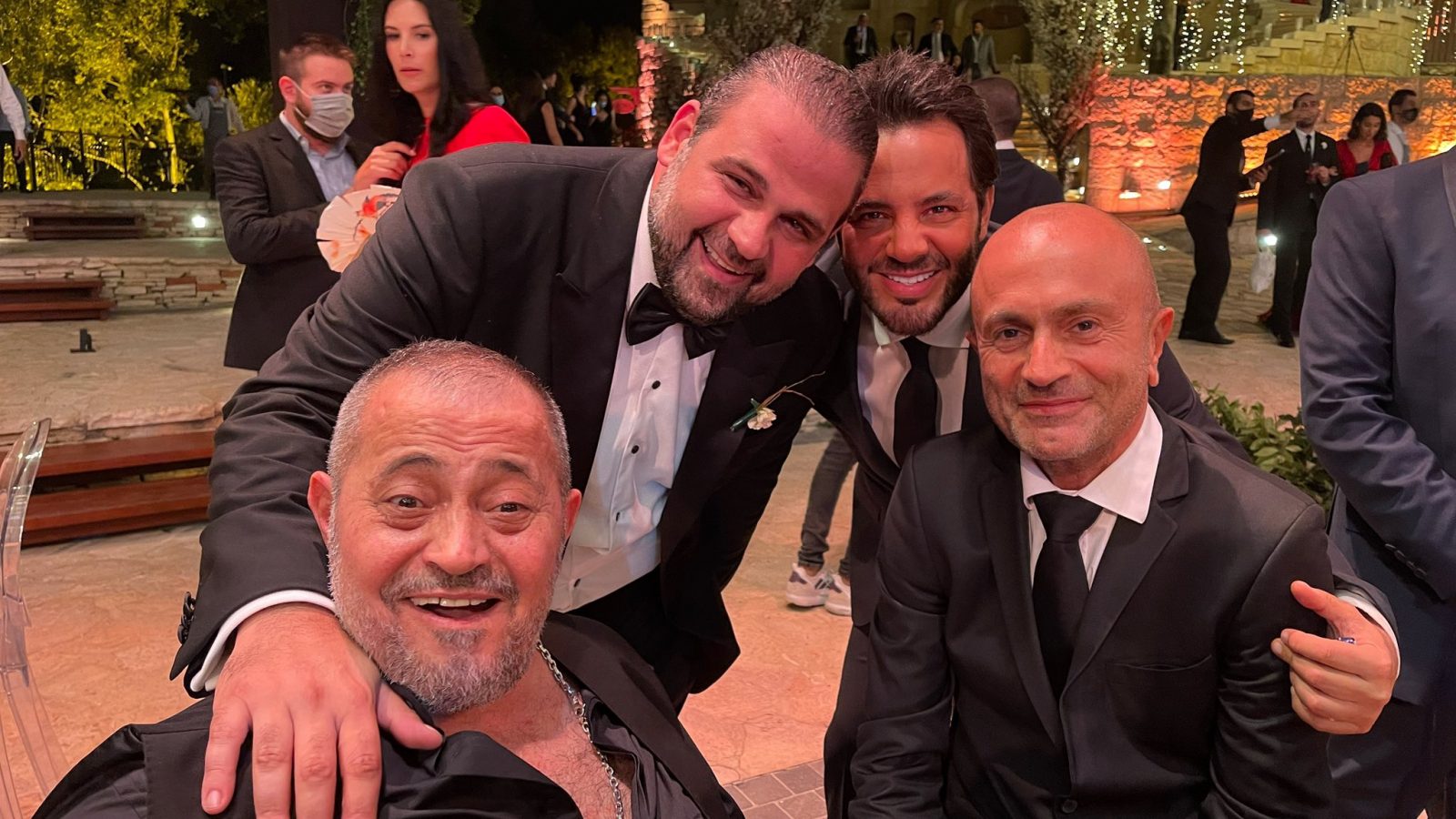 فيديو مؤثر جدا من حفل زفاف إبن جورج وسوف