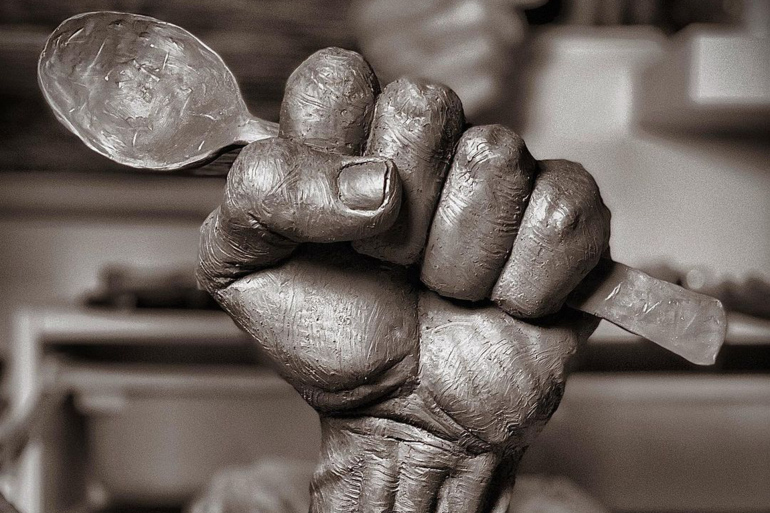 تمثال “ملعقة الحرية”