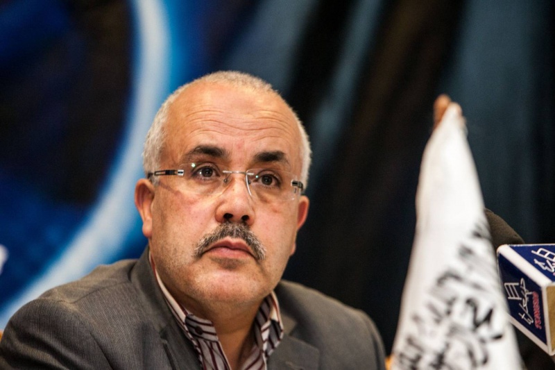 “نشكوكم إلى الله”..من يعني القيادي السابق في “حزب التحرير”؟