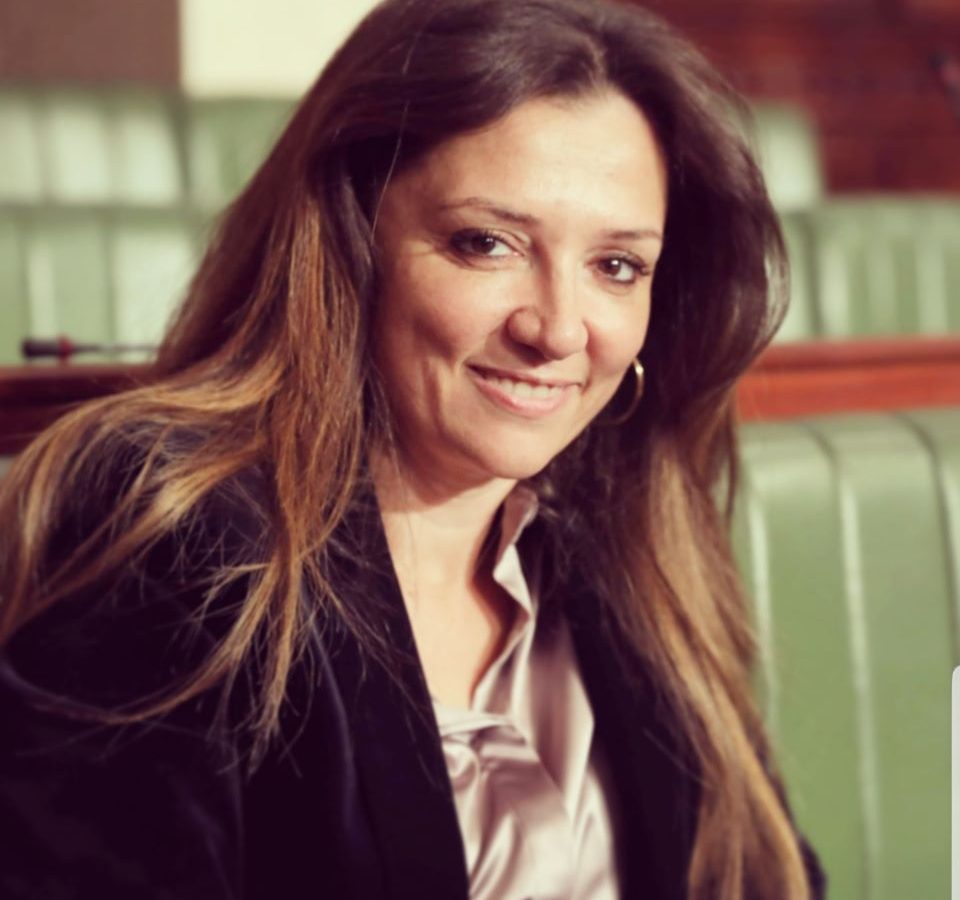 منى كريم: سعيد علق العمل بالدستور