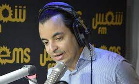 حمزة البلومي يلتحق بهذه الإذاعة