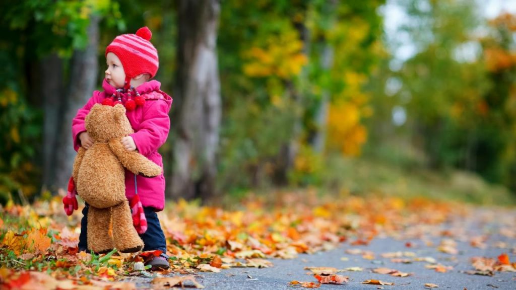 طفلة تنجو بـ “معجزة” إثر اختفائها في أدغال أستراليا لـ 3 أيام (فيديو)