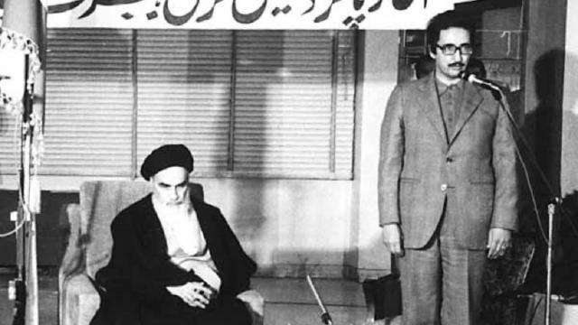 وفاة أول رئيس إيراني في المنفى