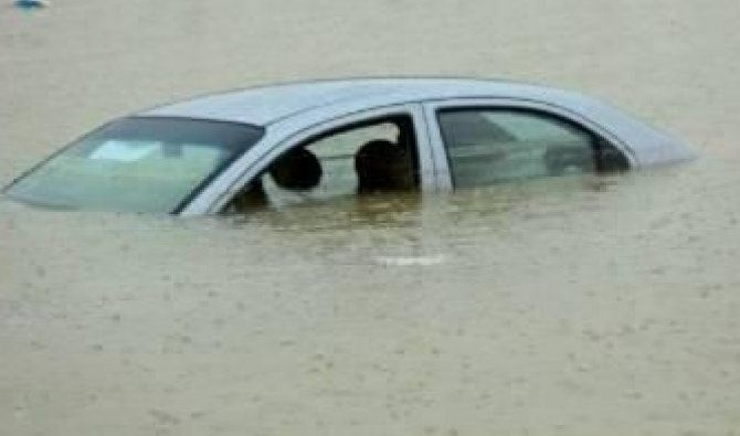 القصرين /وفاة شابين جرفت السيول سيارتهما