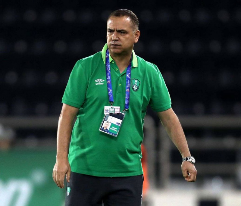 الكويت الكويتي يتجه نحو فك الارتباط مع المدرب فتحي جبال