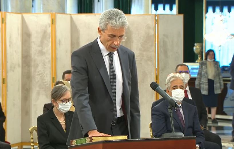 نبذة عن حياة وزير الاقتصاد والتخطيط