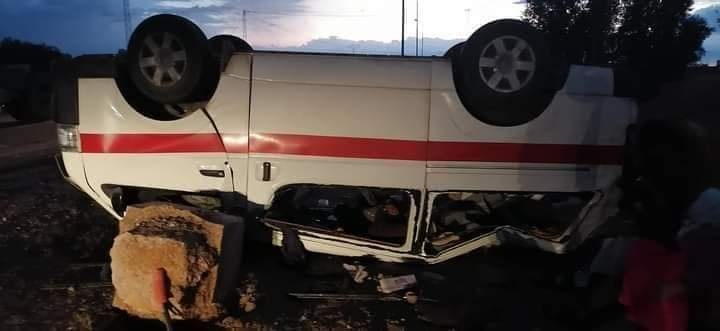 صفاقس/ قتيل وعدد من الجرحى في انقلاب سيارة أجرة (صور)