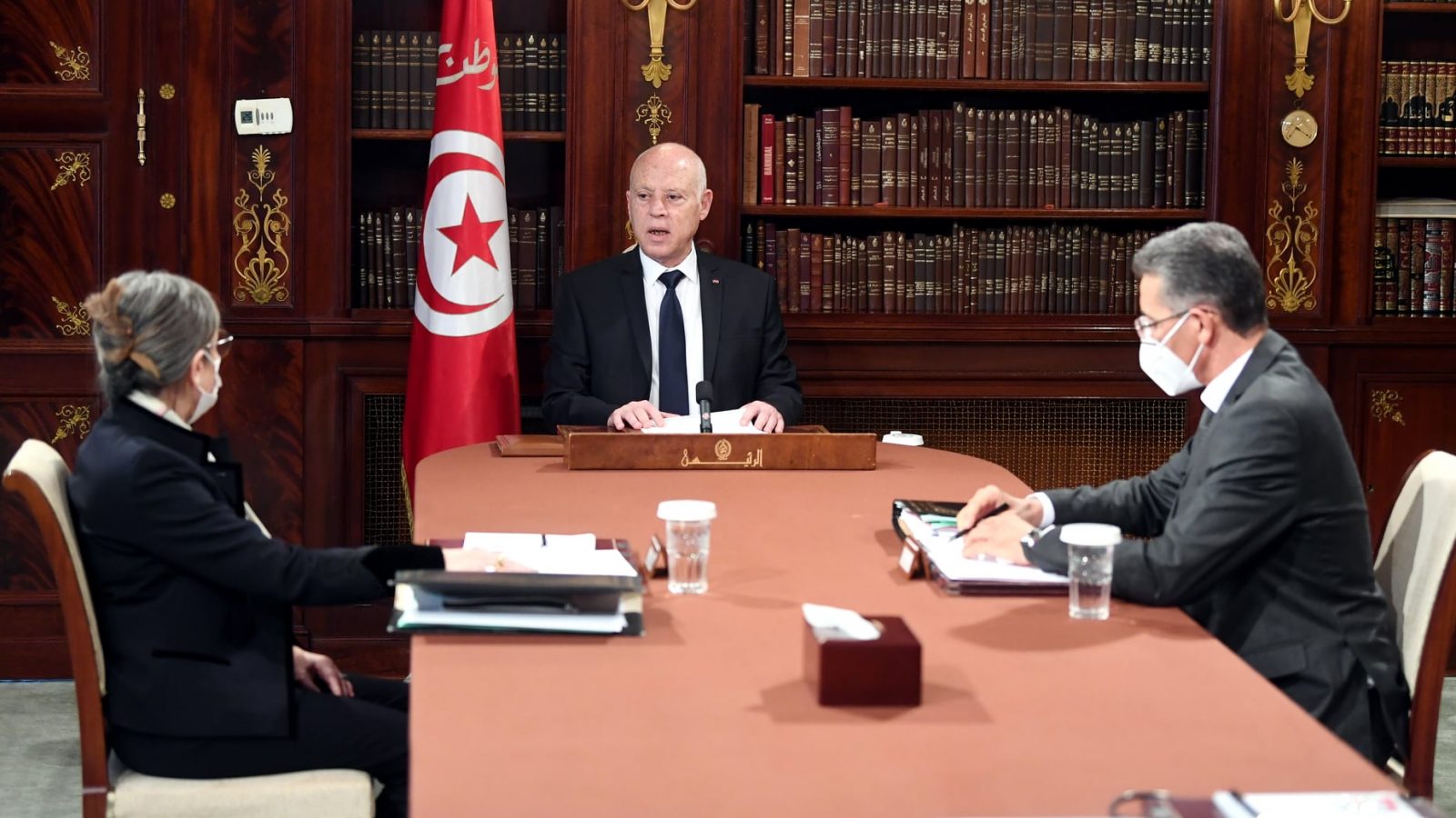 لهذا السبب تحدث قيس سعيد عن مخطط لعدم رفع القمامة بمدينة تونس لهذا السبب تحدث قيس سعيد عن مخطط لعدم رفع القمامة بمدينة تونس