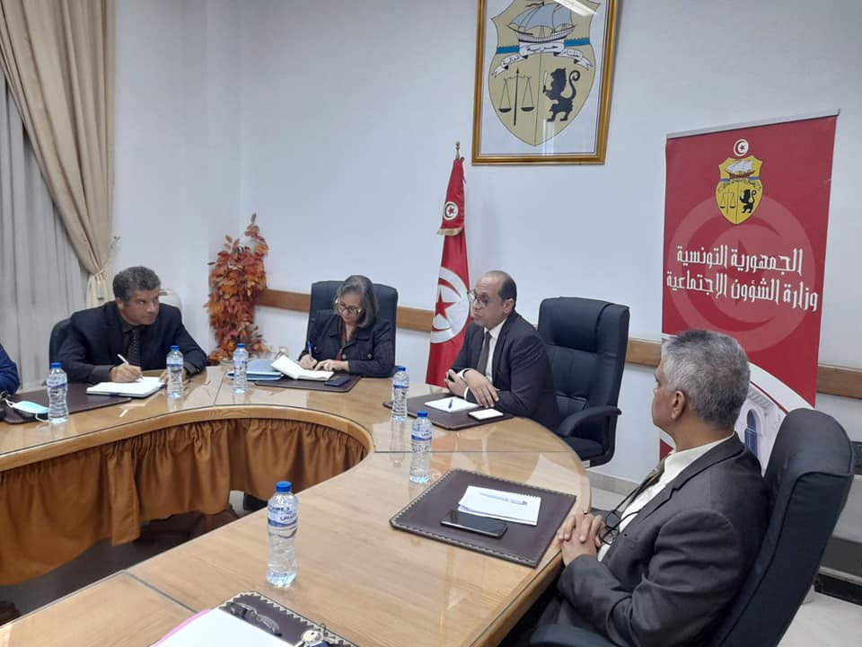 اتفاق على استئناف العمل في المجمع الكيميائي