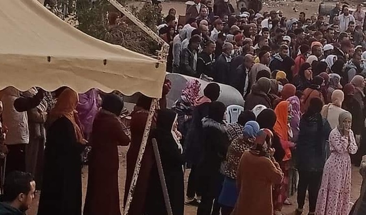 وصول جثمان الشاب عبد الرزاق لشهب الى عقارب (صور)
