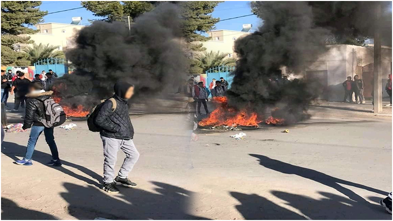 سيدي بوزيد/ أمني ولي تلميذ يعتدي بالعنف الشديد على مدير معهد