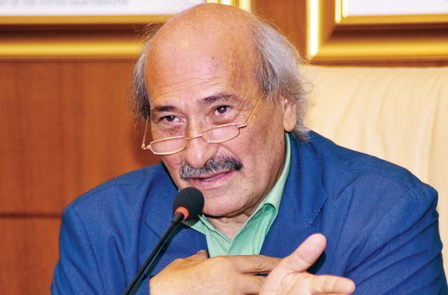 المنصف المزغني: يا رب كفى بقرا تسرح وتمرح في تونس المنصف المزغني: يا رب كفى بقرا تسرح وتمرح في تونس