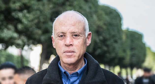 وثيقة تكشف تناقض موقف قيس سعيّد بخصوص التصويت على القائمات