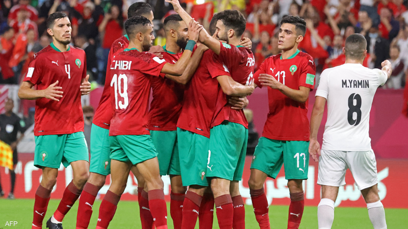 كأس العرب/ تعادل السعودية ضد فلسطين يمنح المغرب بطاقة التأهل للدور ربع النهائي كأس العرب/ تعادل السعودية ضد فلسطين يمنح المغرب بطاقة التأهل للدور ربع النهائي
