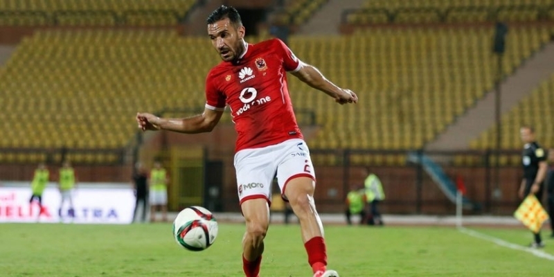 علي معلول ضمن التشكيلة المثالية لإفريقيا سنة 2021