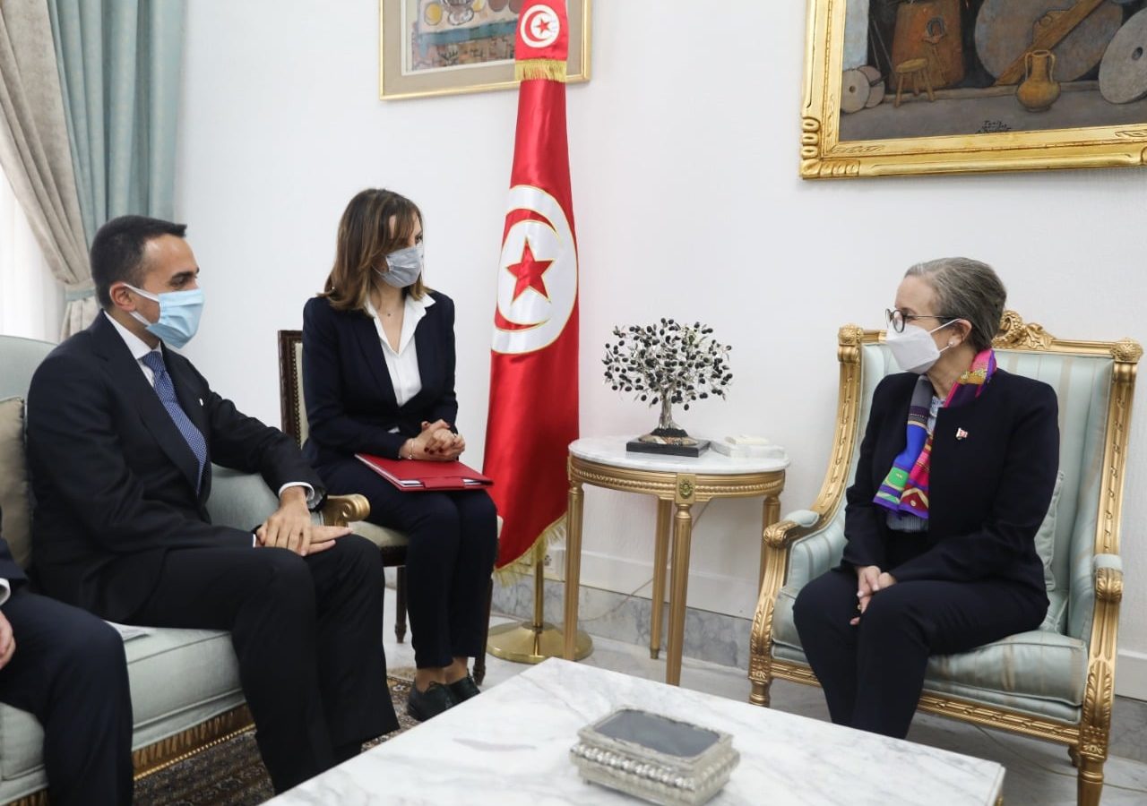 ماذا في لقاء رئيسة الحكومة بوزير الخارجية الإيطالي