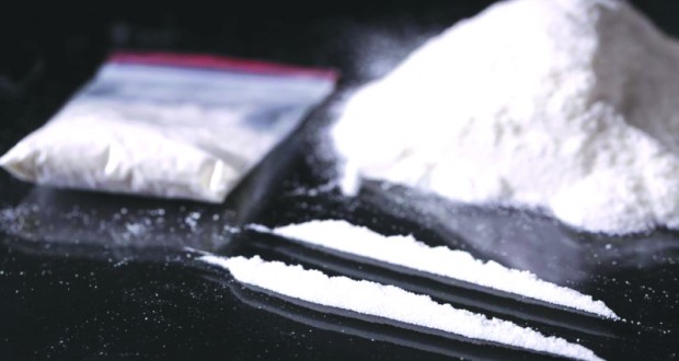 مطار قرطاج/ ضبط أجنبي بحوزته كمية من الكوكايين