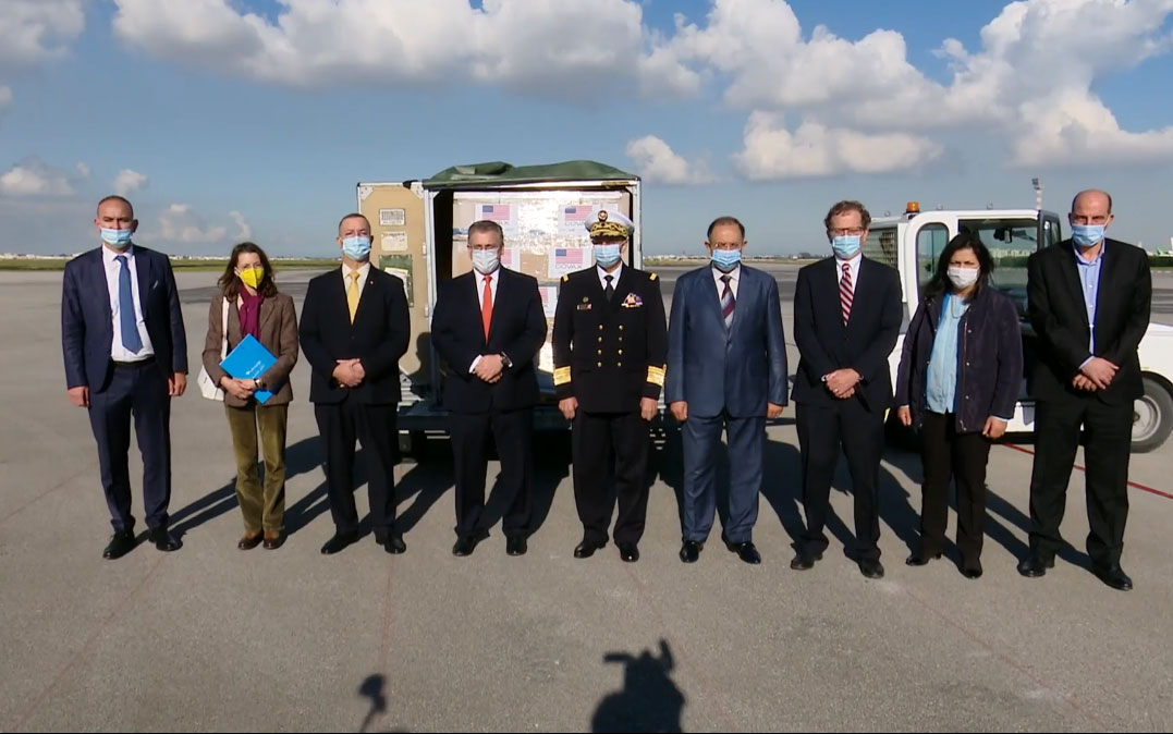 تسلم 186 ألف جرعة لقاح كورونا من الولايات المتحدة (فيديو)