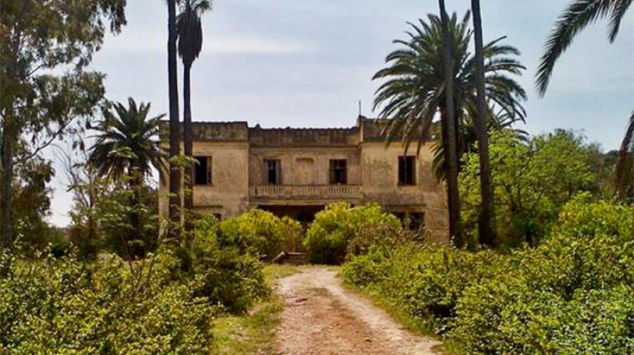 ضبط شاب بصدد تسلّق القصر الرئاسي بمرناق ويحمل مادّة سريعة الاشتعال