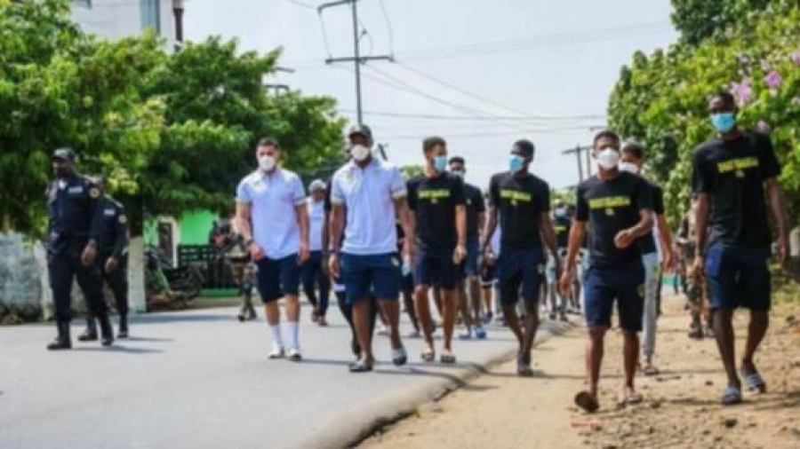 الكاميرون/ منتخب موريتانيا يتجاهل تهديدات الانفصاليين ويقوم بجولة في ليمبي الكاميرون/ منتخب موريتانيا يتجاهل تهديدات الانفصاليين ويقوم بجولة في ليمبي