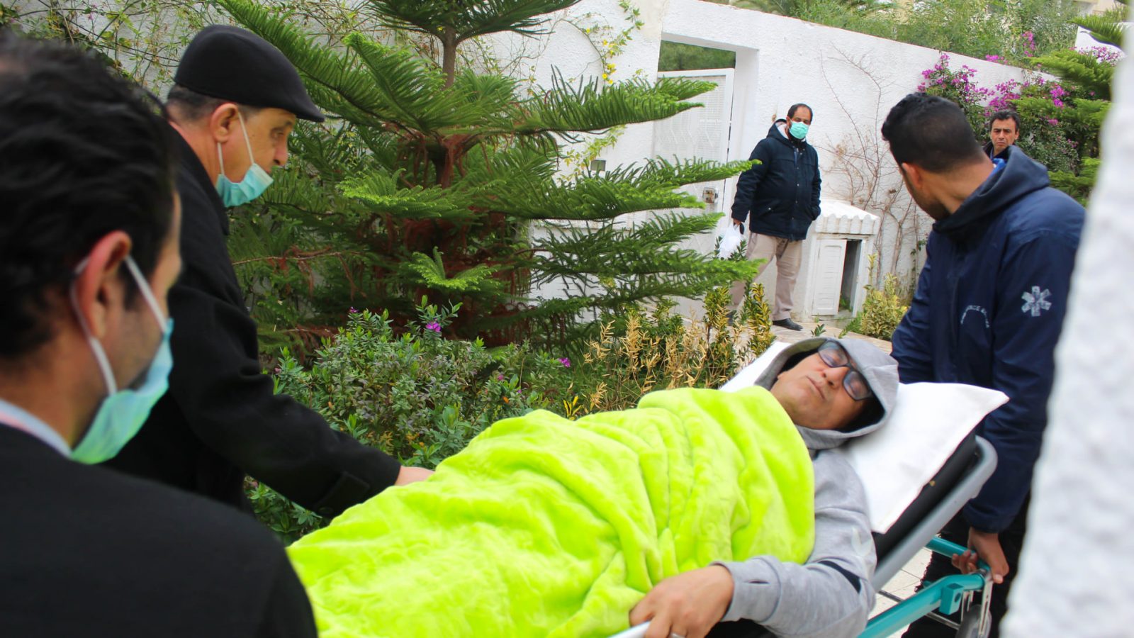 مواطنون ضدّ الانقلاب/ نقل زهير بن اسماعيل إلى المستشفى بعد تعكّر حالته