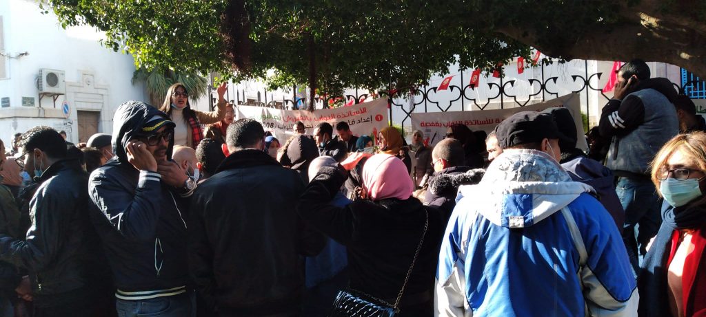 الأساتذة النواب