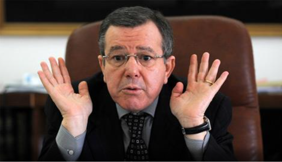 فيديو/ هكذا ردّ كمال لطيف على تسريب آخر مكالمة له مع بن علي