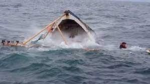 قرقنة/ انتشال جثتي بحارين وانقاذ صاحب مركب صيد