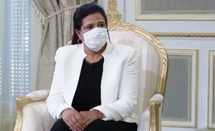 وزيرة المالية تزف بشرى للموظفين