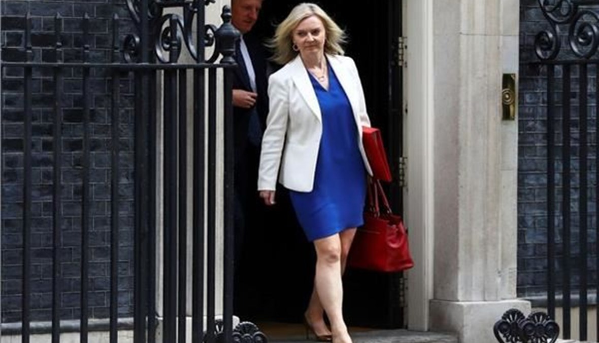 وزيرة الخارجية البريطانية طردت السفير الروسي من مكتبها