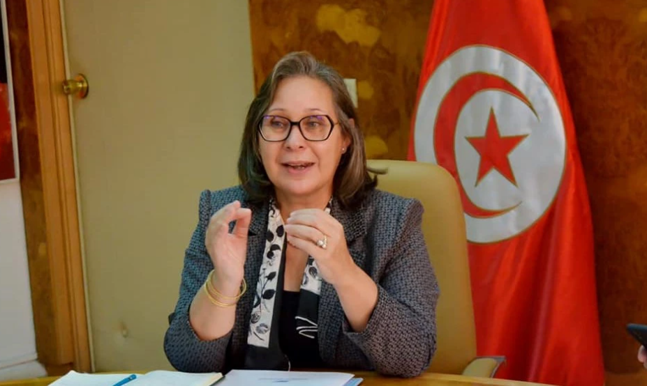 منها إلغاء تراخيص تعطّل الإستثمار/ وزيرة الصناعة تعلن عن إجراءات عاجلة