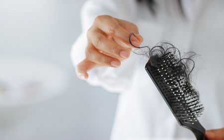 كيف تحافظين على جمال شعرك في الشتاء؟