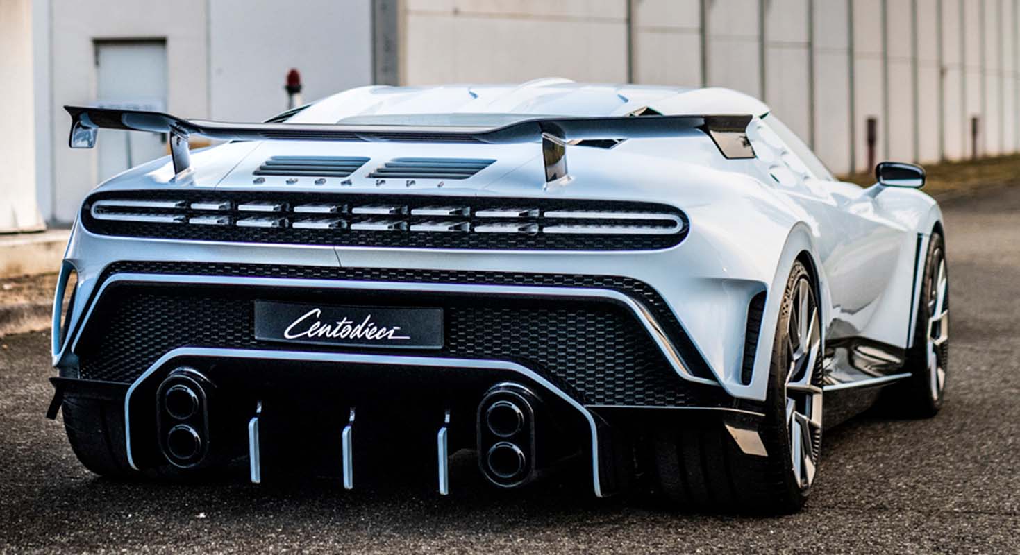 قيمتها تتجاوز 24 مليون دولار/  شاهد عرضا لسيّارات كريستيانو رونالدو الخارقة