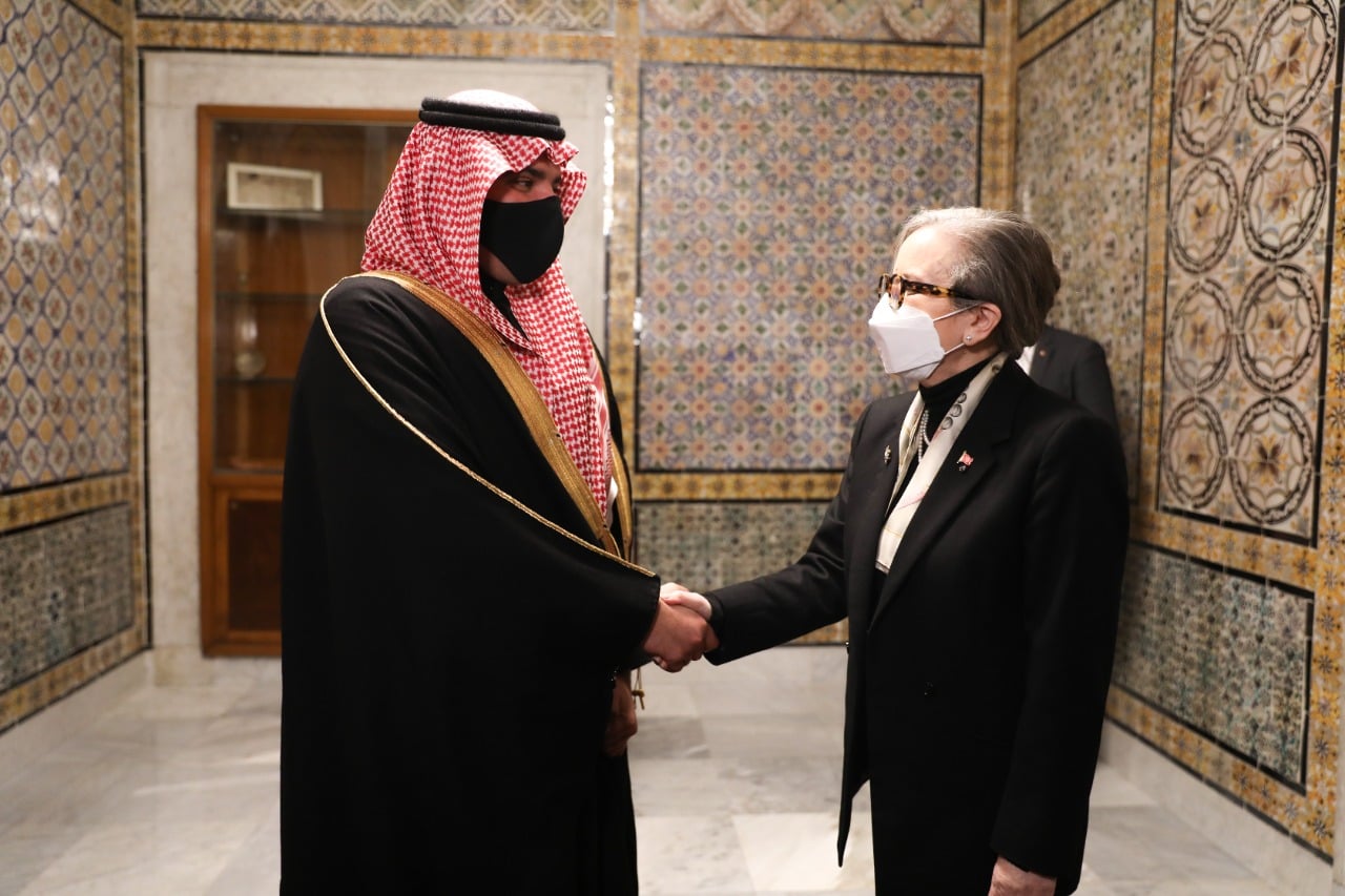 أهمها مكافحة الإرهاب والجريمة المنظّمة/ محاور لقاء بودن بوزير الداخلية السعودي