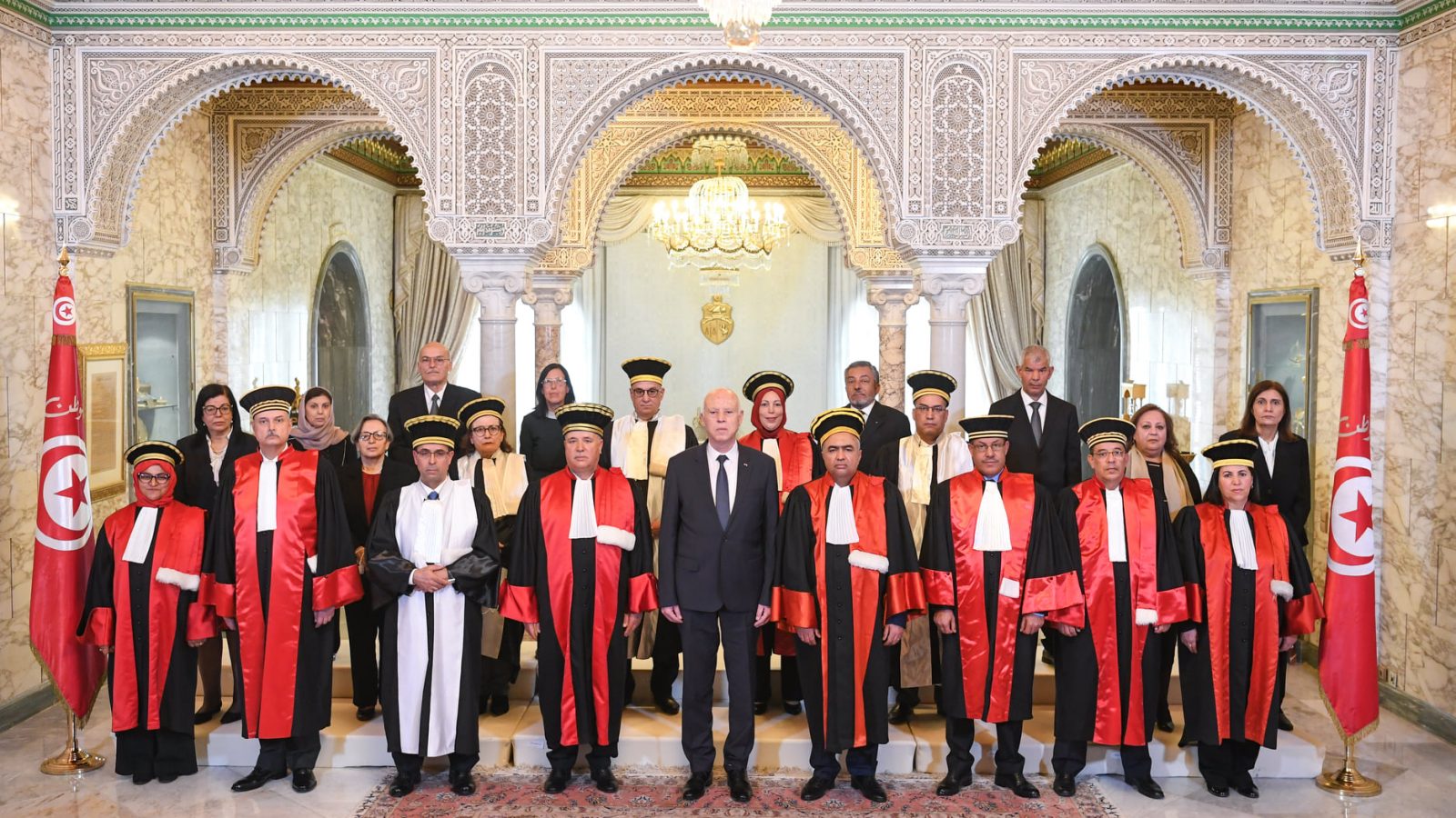 هذه تركيبة المجالس المؤقتة للقضاء (فيديو)