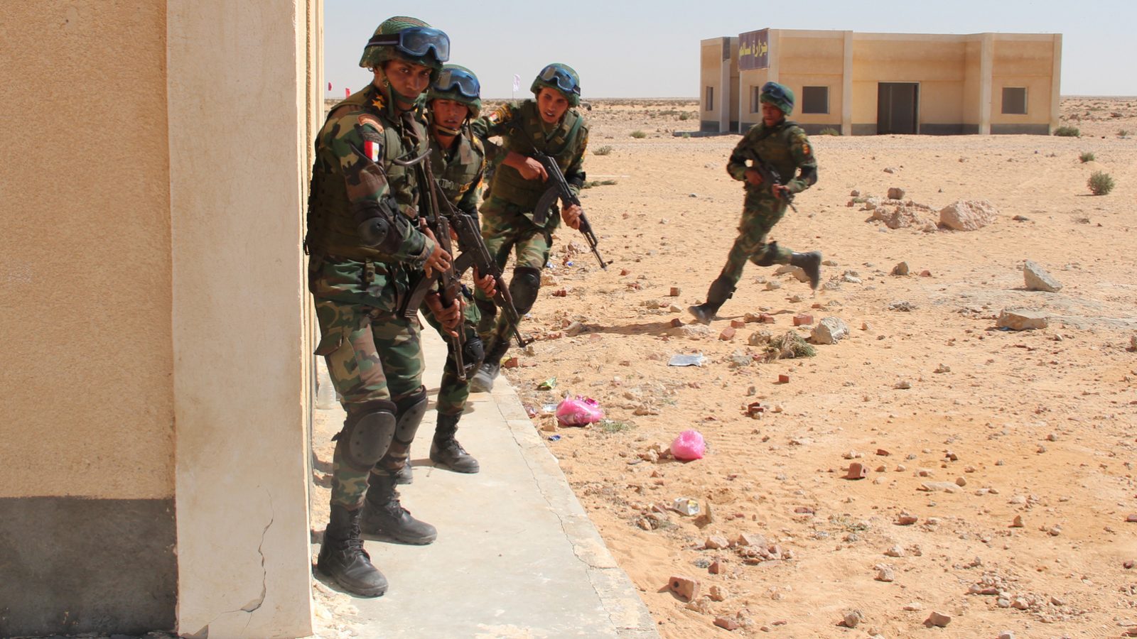 مالي/ مقتل جنديّين مصريين في إنفجار عبوة ناسفة