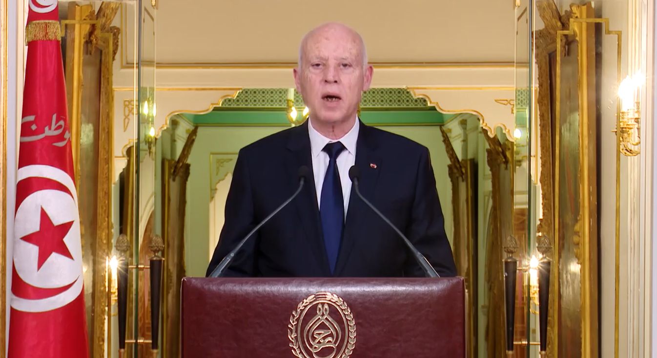 سعيّد: سيتم تشريك الجميع في ابداء مواقفهم قبل الاستفتاء (فيديو)